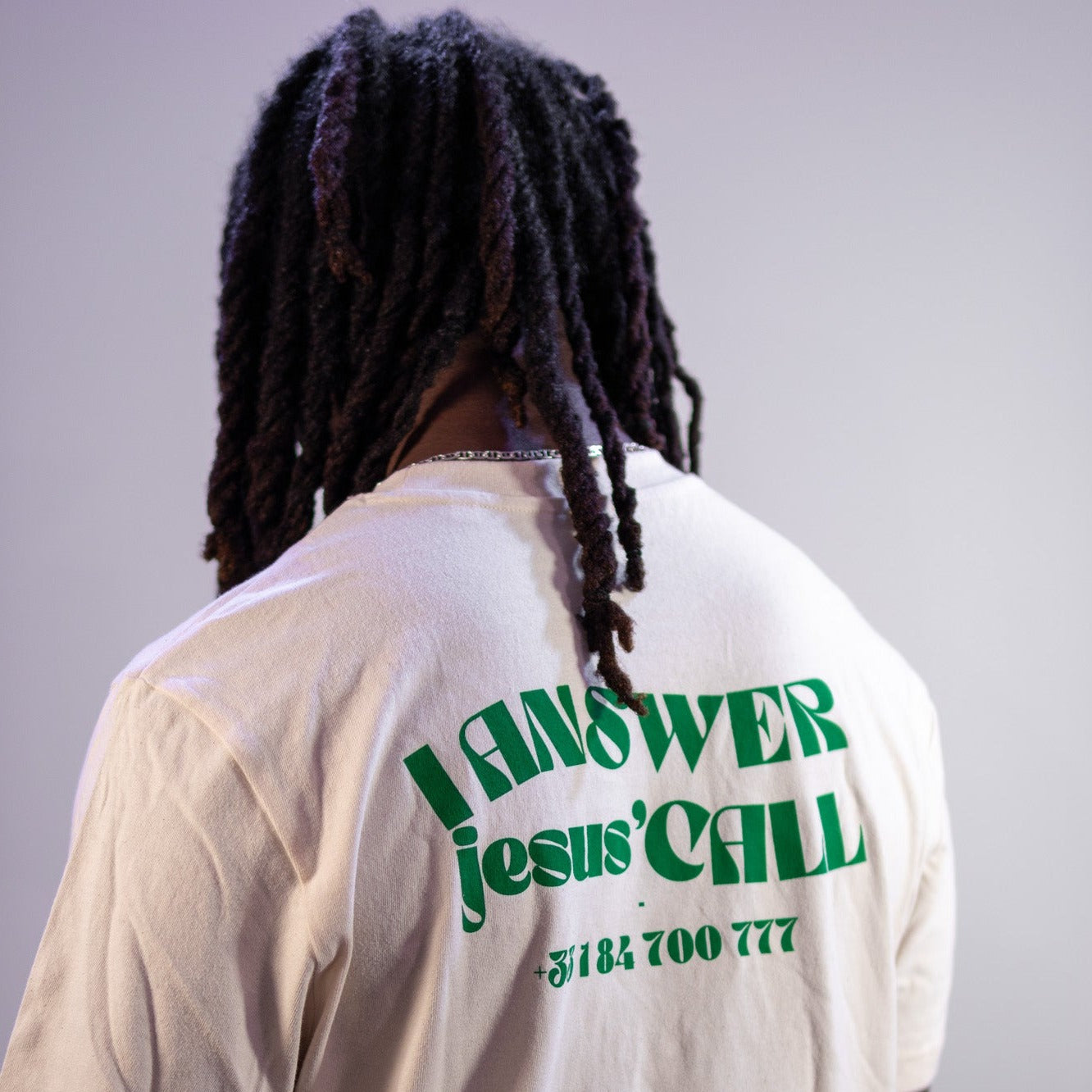 “I answer Jesus’ call” t-shirt